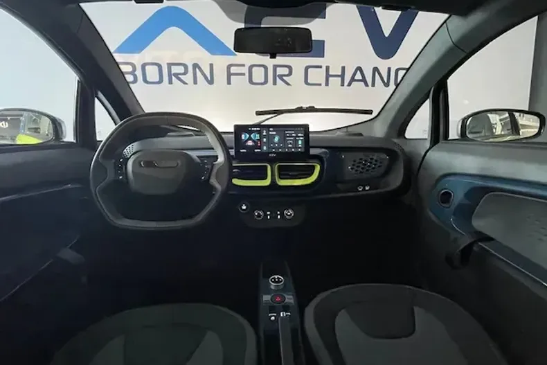 XEV YOYO din 2025 cu 10 km - oferta XEV135877 - foto 15