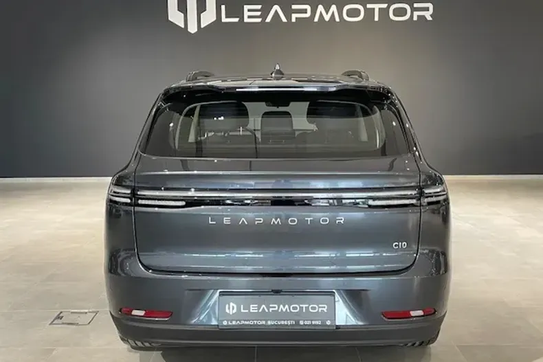 Leapmotor C10 din 2025 cu 7 km - oferta LEA135878 - foto 14