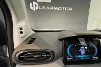 Leapmotor T03 din 2024 cu 8 km - oferta LEA135881 - foto 16