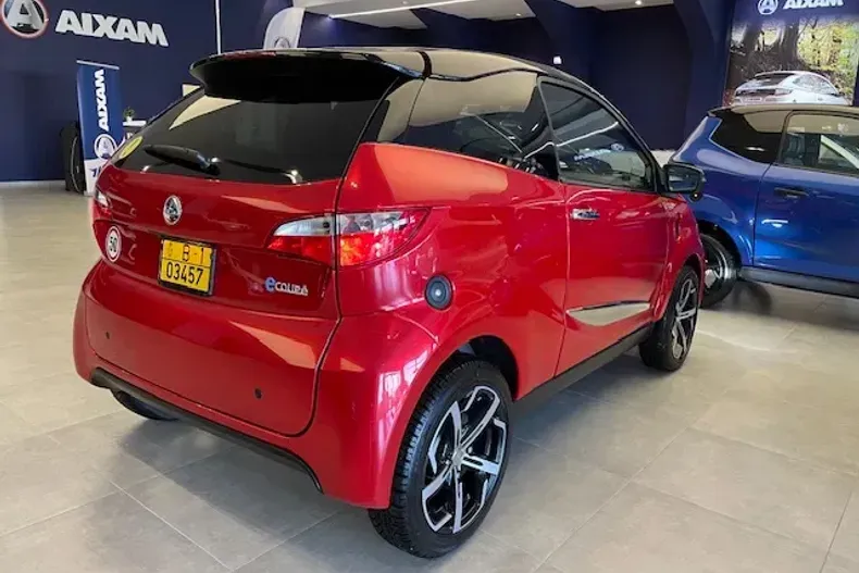 Aixam Coupé din 2022 cu 5.495 km - oferta AIX135882 - foto 7