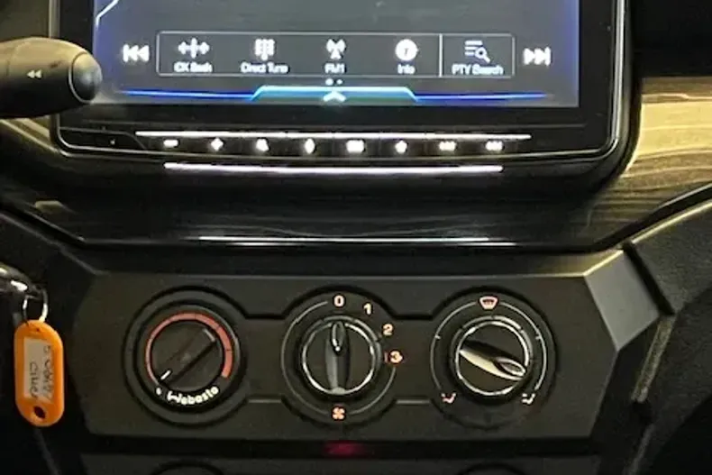 Aixam Coupé din 2022 cu 5.495 km - oferta AIX135882 - foto 15