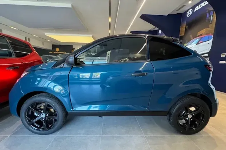 Aixam Coupé din 2024 cu 2 km - oferta AIX135883 - foto 12