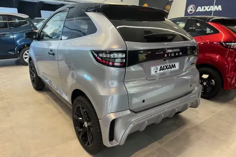 Aixam Coupé din 2024 cu 2 km - oferta AIX135883 - foto 14