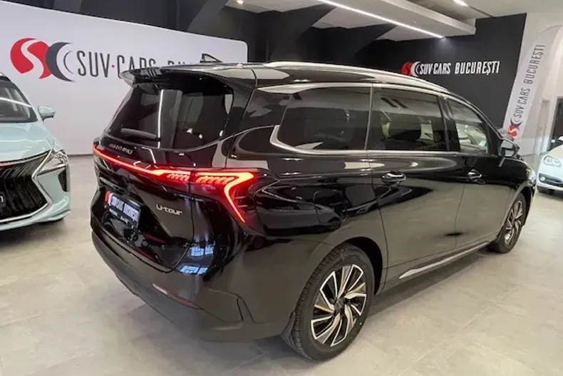 Forthing 4 Yacht din 2024 cu 8 km - oferta FOR135886 - foto 5