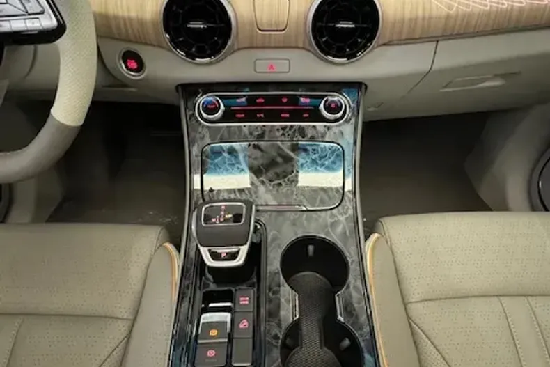 Forthing 4 Yacht din 2024 cu 8 km - oferta FOR135886 - foto 24