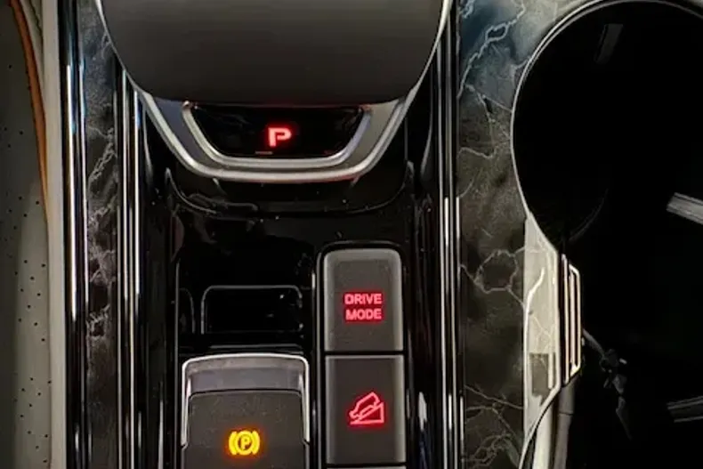 Forthing 4 Yacht din 2024 cu 8 km - oferta FOR135886 - foto 26