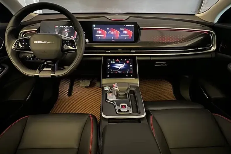 BAIC X75 din 2024 cu 18 km - oferta BAI135887 - foto 23