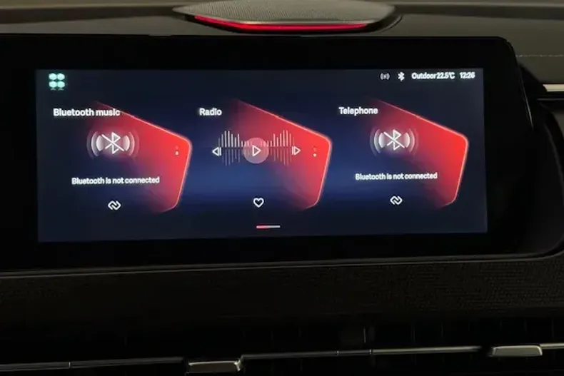 BAIC X75 din 2024 cu 18 km - oferta BAI135887 - foto 36