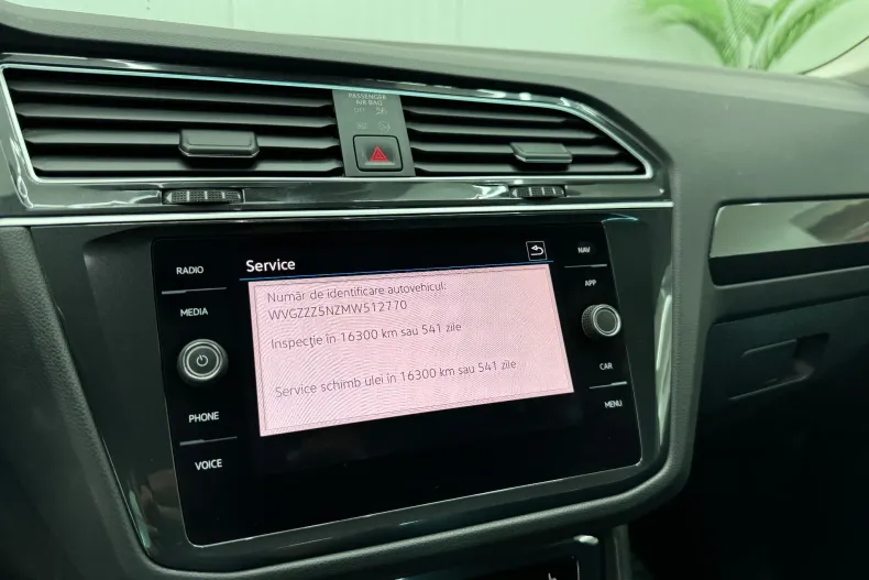 Volkswagen Tiguan din 2020 cu 130.621 km - oferta VOL135903 - foto 24