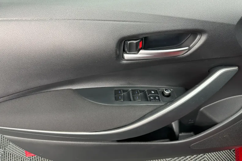 Toyota Corolla din 2021 cu 67.762 km - oferta TOY135904 - foto 20