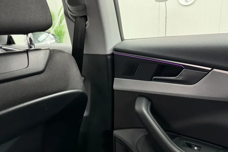 Audi A5 din 2020 cu 151.109 km - oferta AUD135905 - foto 27