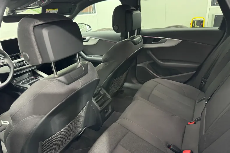 Audi A4 din 2022 cu 91.930 km - oferta AUD135906 - foto 25