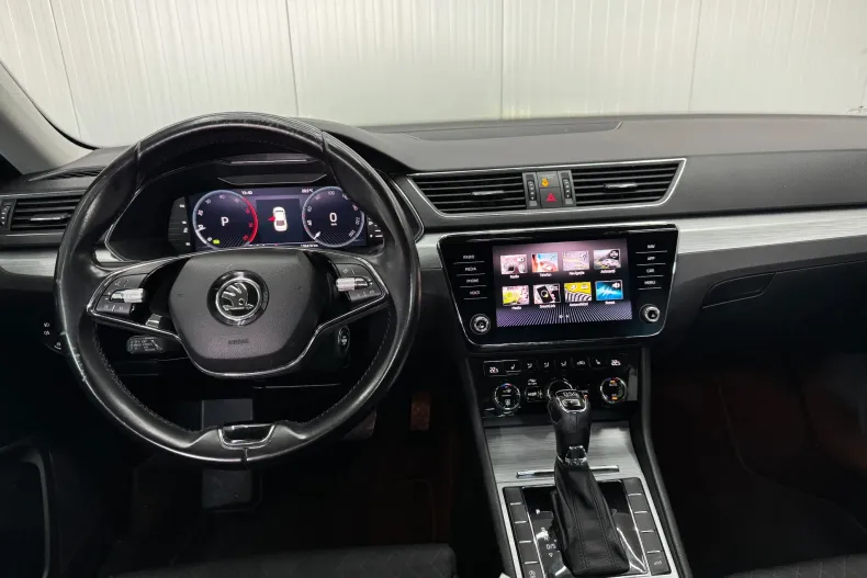 Skoda Superb din 2021 cu 136.461 km - oferta SKO135908 - foto 14