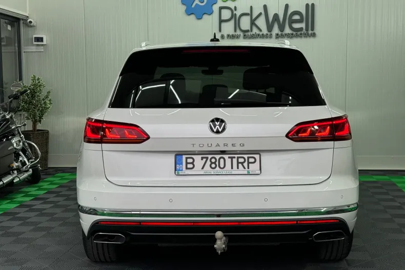 Volkswagen Touareg din 2020 cu 61.342 km - oferta VOL135909 - foto 6