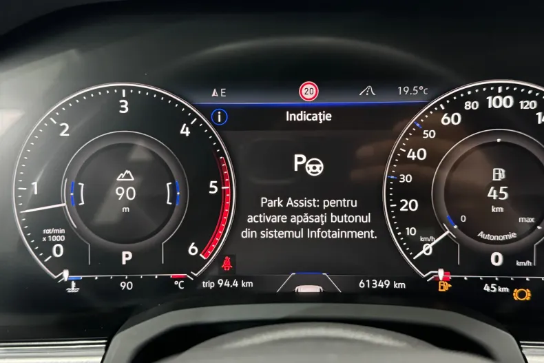 Volkswagen Touareg din 2020 cu 61.342 km - oferta VOL135909 - foto 31