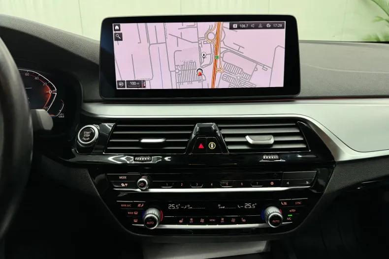 BMW Seria 5 din 2021 cu 90.950 km - oferta BMW135927 - foto 17