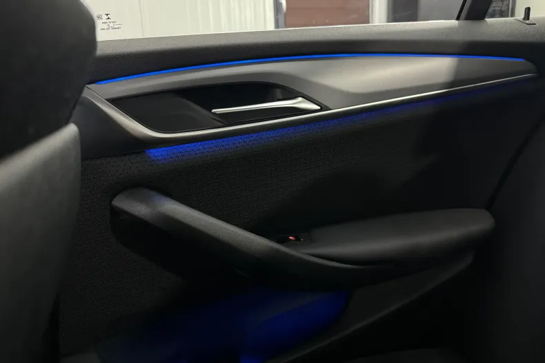 BMW Seria 5 din 2021 cu 90.950 km - oferta BMW135927 - foto 27