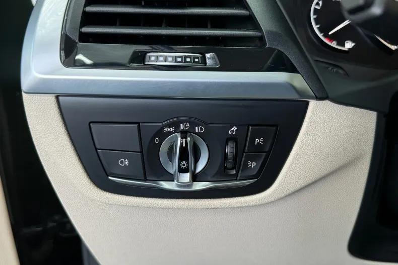 BMW X3 din 2020 cu 67.282 km - oferta BMW135928 - foto 24