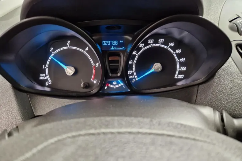 Ford Courier din 2022 cu 29.788 km - oferta FOR135929 - foto 8