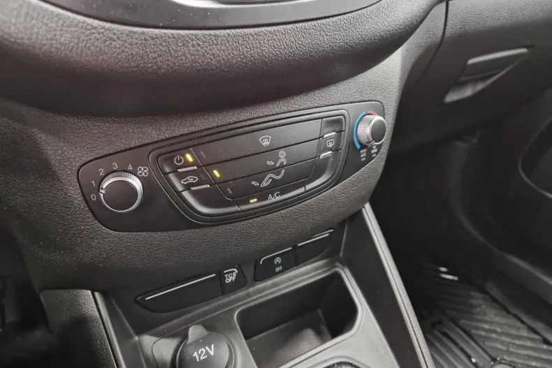 Ford Courier din 2022 cu 29.788 km - oferta FOR135929 - foto 9