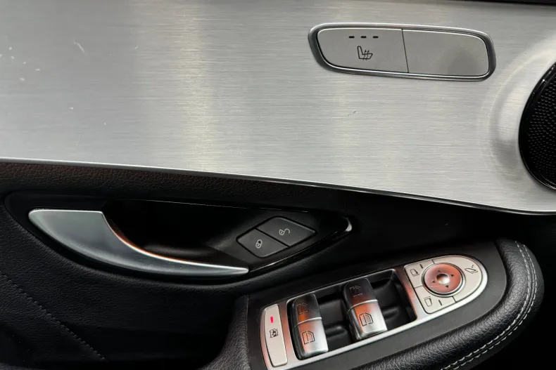 Mercedes-Benz GLC din 2019 cu 125.712 km - oferta MER135932 - foto 16