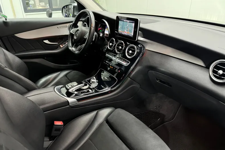 Mercedes-Benz GLC din 2019 cu 125.712 km - oferta MER135932 - foto 23