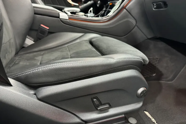 Mercedes-Benz GLC din 2019 cu 125.712 km - oferta MER135932 - foto 24