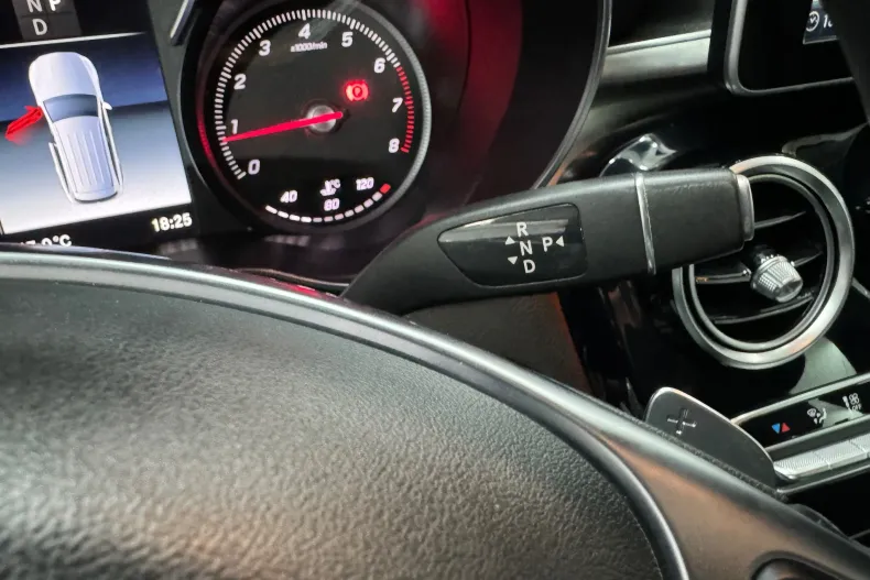 Mercedes-Benz GLC din 2019 cu 125.712 km - oferta MER135932 - foto 32