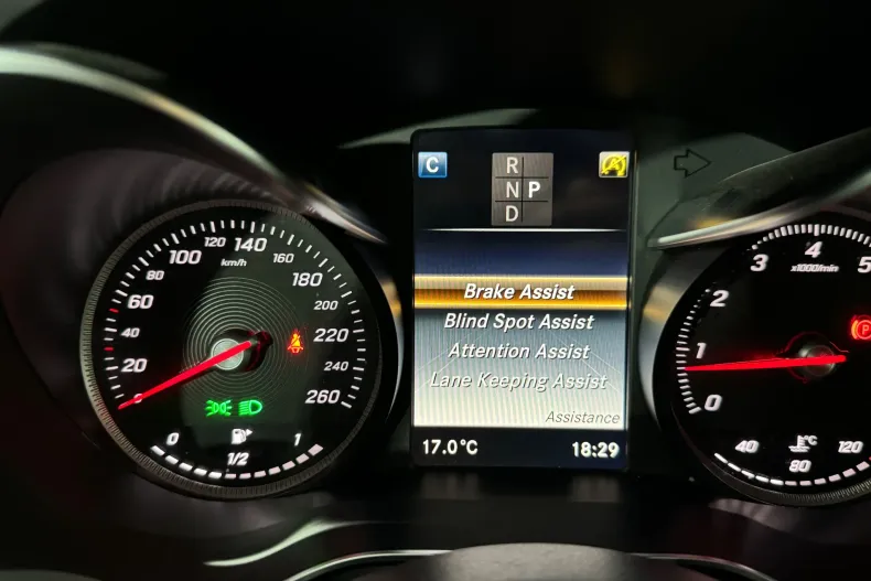 Mercedes-Benz GLC din 2019 cu 125.712 km - oferta MER135932 - foto 38