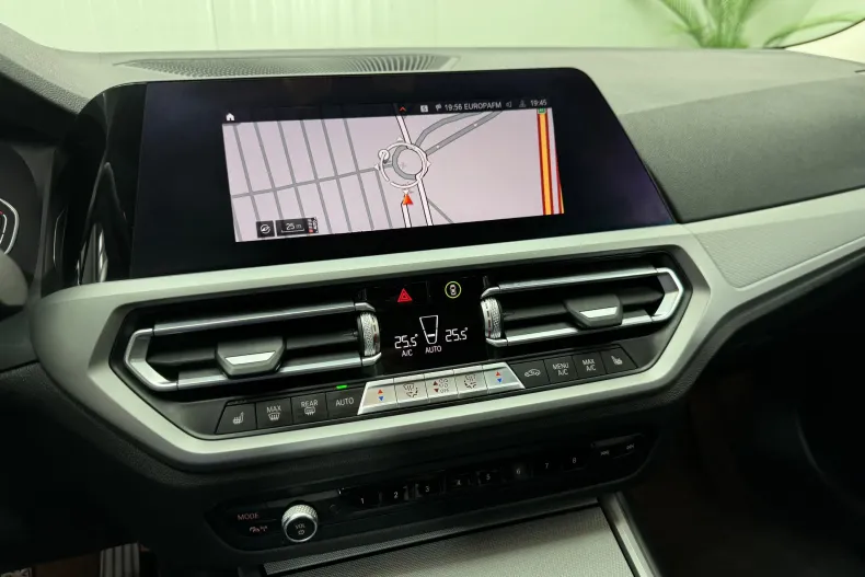 BMW Seria 3 din 2020 cu 84.997 km - oferta BMW135933 - foto 25