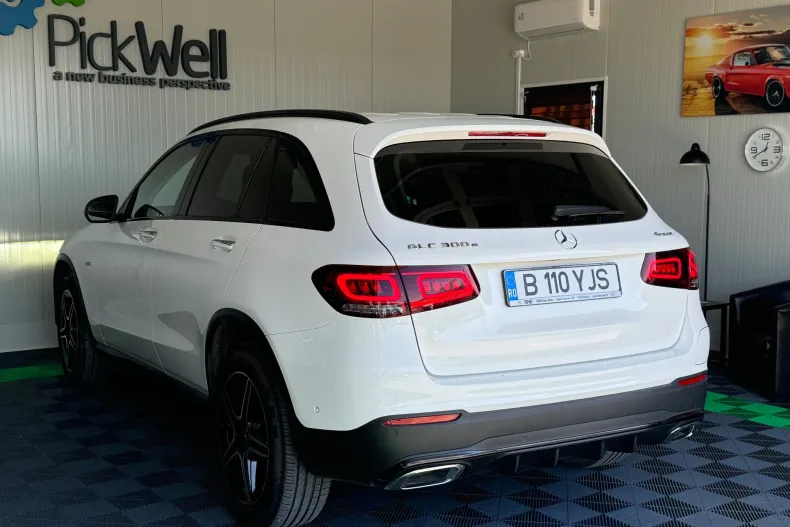 Mercedes-Benz GLC din 2021 cu 26.611 km - oferta MER135937 - foto 5