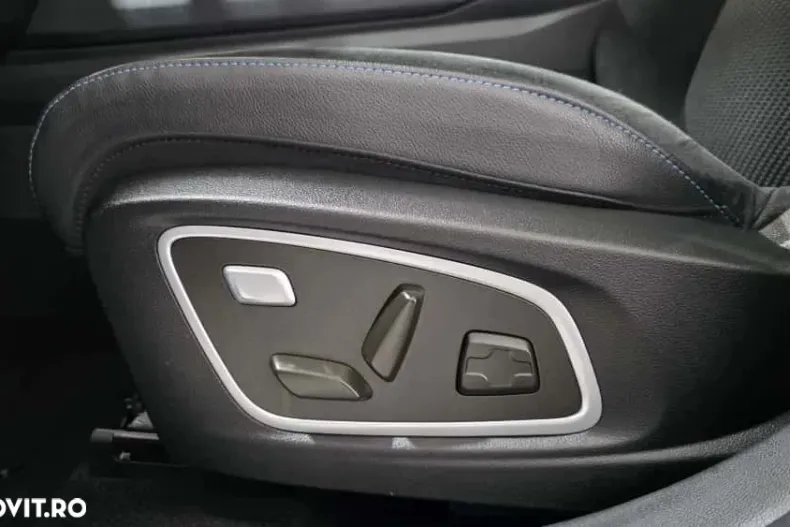 Renault Austral din 2023 cu 42.877 km - oferta REN135939 - foto 15