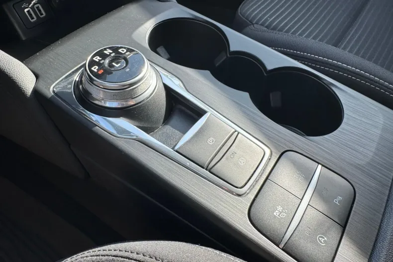 Ford Focus din 2021 cu 66.800 km - oferta FOR135943 - foto 14