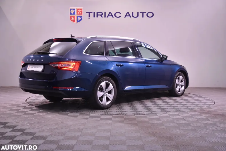 Skoda Superb din 2022 cu 126.686 km - oferta SKO135952 - foto 5