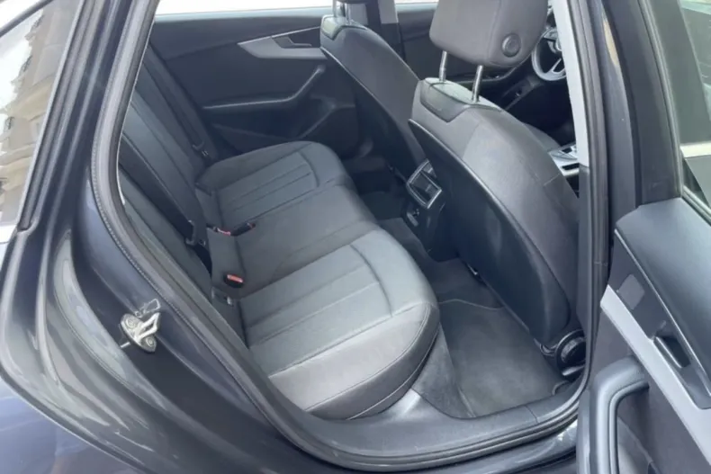 Audi A4 din 2021 cu 178.000 km - oferta AUD135955 - foto 8