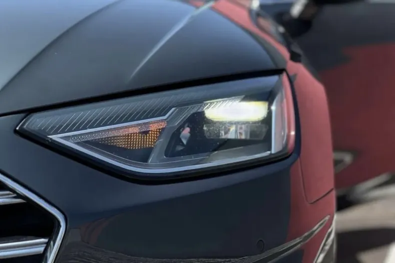 Audi A4 din 2021 cu 178.000 km - oferta AUD135955 - foto 17