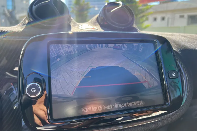 Smart ForTwo din 2021 cu 9.900 km - oferta SMA135956 - foto 25