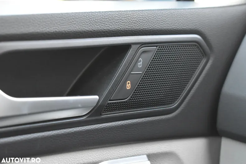 Volkswagen Tiguan din 2021 cu 166.202 km - oferta VOL135960 - foto 33