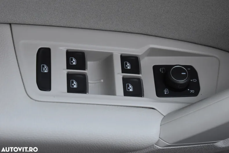 Volkswagen Tiguan din 2021 cu 166.202 km - oferta VOL135960 - foto 34