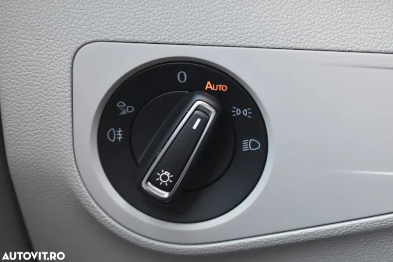 Volkswagen Tiguan din 2021 cu 166.202 km - oferta VOL135960 - foto 35