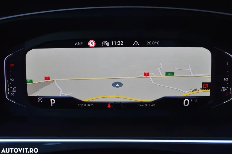 Volkswagen Tiguan din 2021 cu 166.202 km - oferta VOL135960 - foto 39