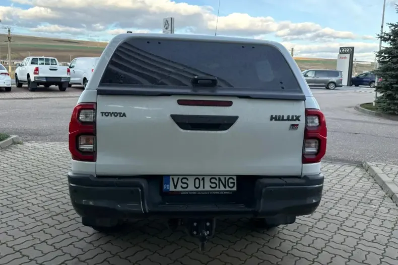 Toyota Hilux din 2024 cu 30.152 km - oferta TOY135962 - foto 4