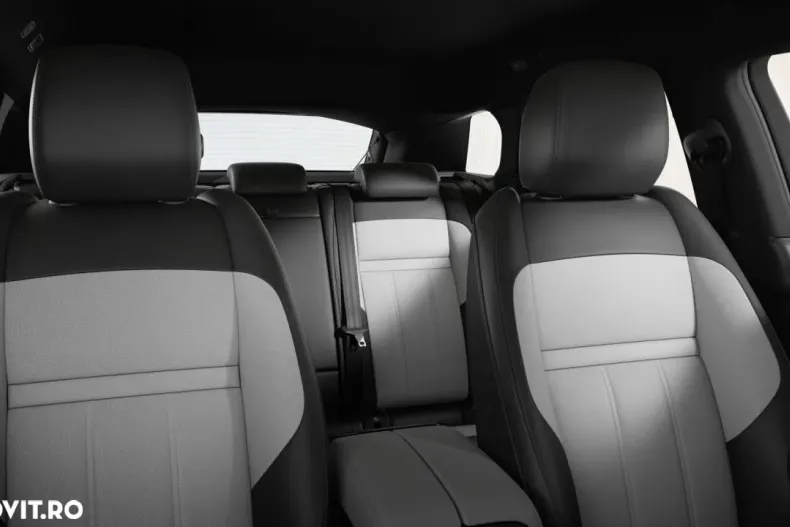 Land Rover Range Rover Evoque din 2024 cu 1 km - oferta LAN135981 - foto 6