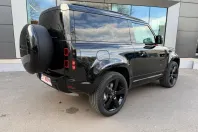 Land Rover Defender din 2024 cu 2.500 km - oferta LAN135989 - foto 4