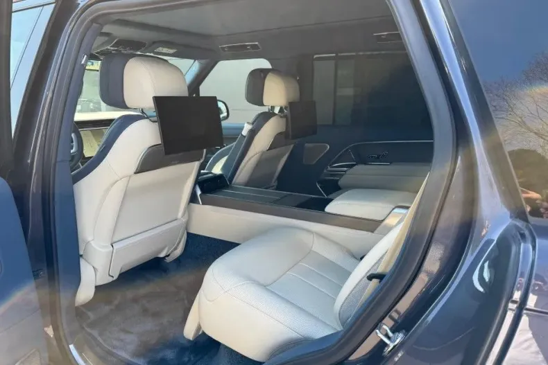 Land Rover Range Rover din 2025 cu 300 km - oferta LAN135990 - foto 6