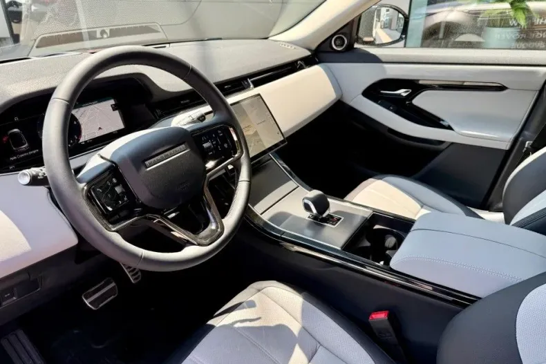 Land Rover Range Rover Evoque din 2024 cu 50 km - oferta LAN135992 - foto 5