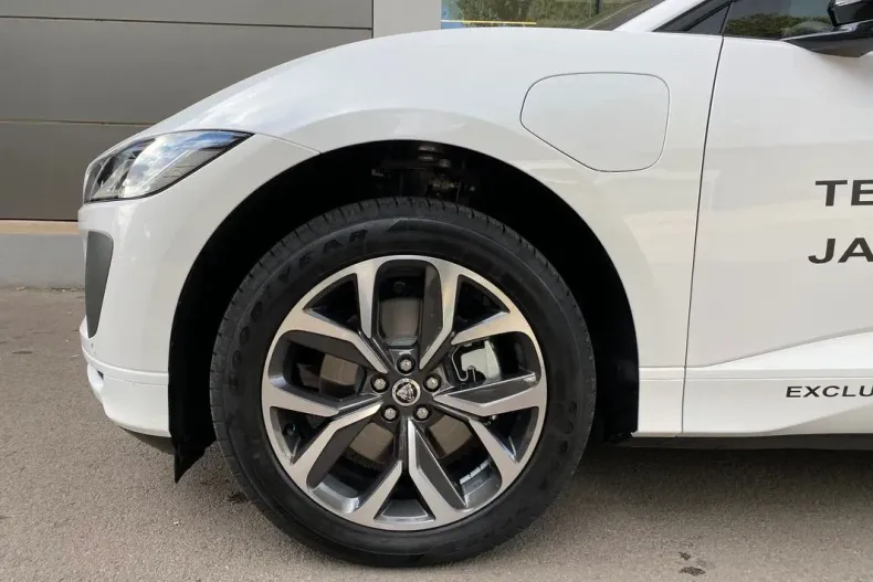 Jaguar I-Pace din 2023 cu 7.500 km - oferta JAG135993 - foto 4