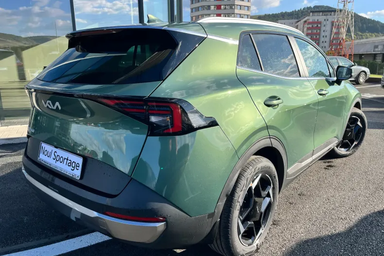 Kia Sportage din 2025 cu 7 km - oferta KIA135995 - foto 4