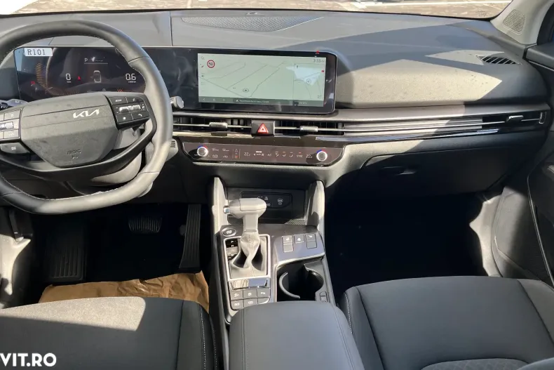Kia Sportage din 2025 cu 5 km - oferta KIA135997 - foto 7