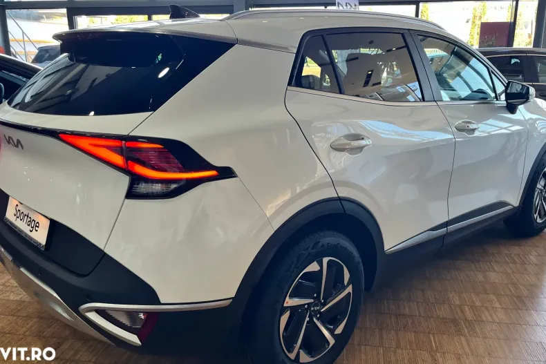 Kia Sportage din 2024 cu 9 km - oferta KIA136001 - foto 3
